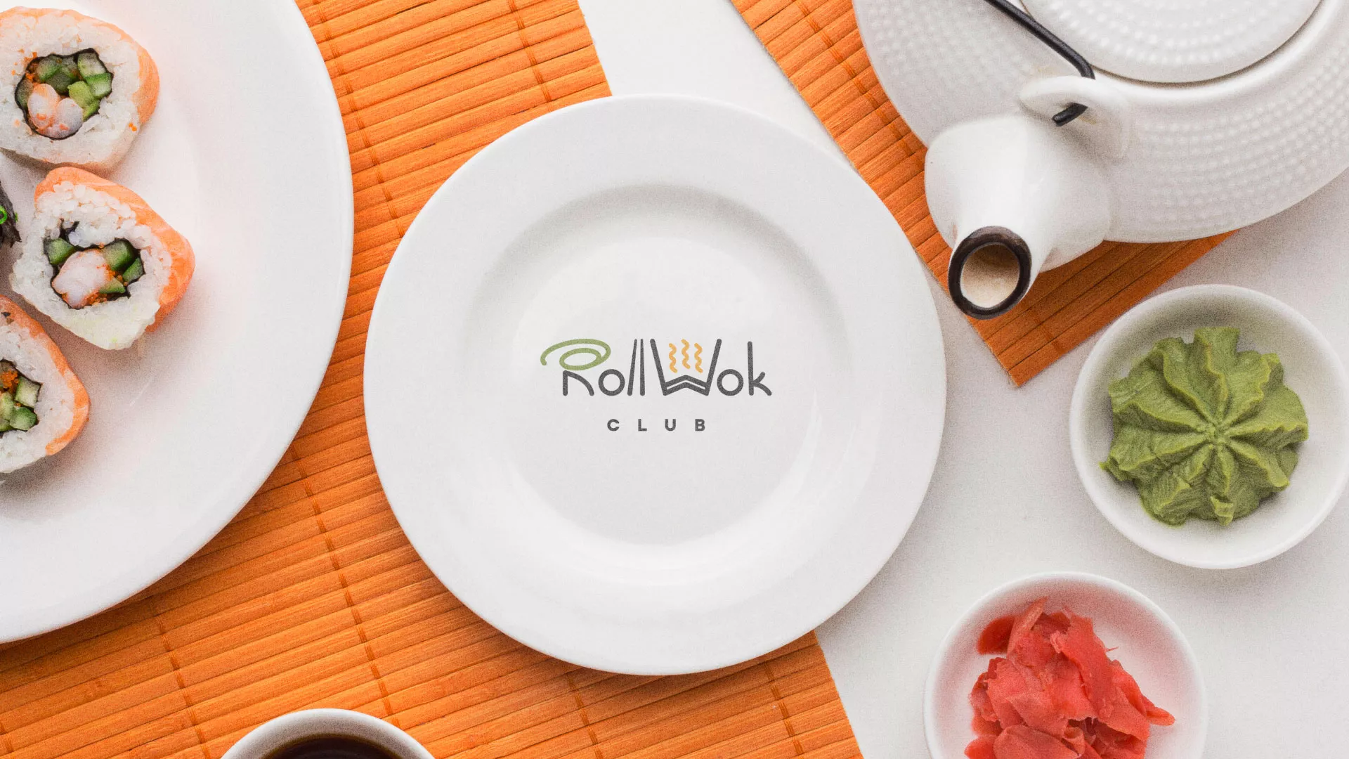 Разработка логотипа и фирменного стиля для суши-бара «Roll Wok Club» Разработка логотипа и фирменного стиля для суши-бара «Roll Wok Club»